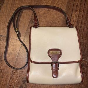 Vintage Carryland USA Purse